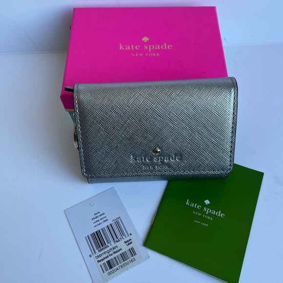 Kate‎ Spade Cedar Street Darla Silver Metallic Leather Wallet Cardholder Key Fob - Picture 1 of 4